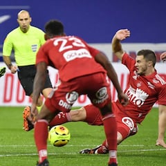 El Atleti paga un millón al Lyon por la cesión de Dembélé