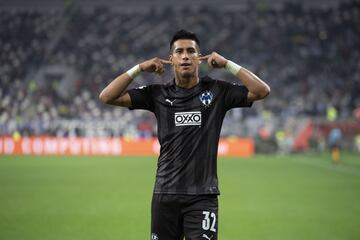 El mediocampista argentino llegó con gran cartel a Rayados, tras ser parte de su selección en la copa del mundo y con grandes actuaciones en Independiente. Sin embargo, apenas sumó dos goles y una asistencia en 27 partidos en el último semestre, mientras su rendimiento no fue mucho mejor en la primera mitad del año.
A pesar de dar muestras de su talento, no ha conseguido ser un titular indiscutible o un jugador determinante en el juego de los regios.
