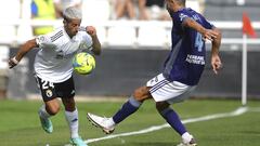 Burgos CF - Real Valladolid CF.
 
 Ernesto supera a Kiko Olivas.