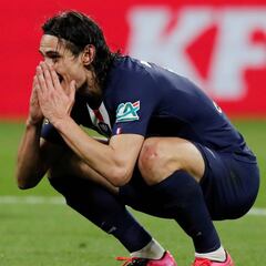 Cavani, en problemas