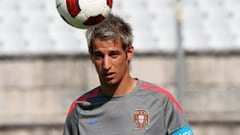 <b>CONCENTRADO. </b>Coentrao, en un entrenamiento con Portugal.