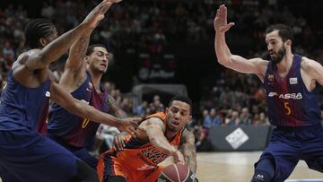 19/05/2018 Valencia Basket - FC Barcelona Lassa.
Hanga tapona el ascenso del Valencia El Barça se impone en La Fonteta y define los cabeza de serie del 'Playoff': Madrid, Baskonia, Barça y Valencia
DEPORTES
ACB MEDIA