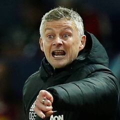 Solskjaer harta a la afición, que le compara con Mourinho