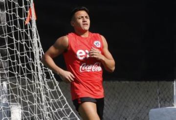 Así se integró Alexis al trabajo normal de la Roja