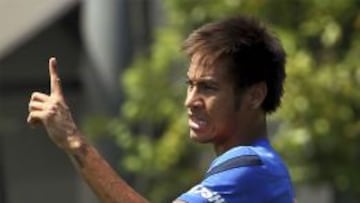 Neymar se enfrenta a una sanci車n de quince partidos