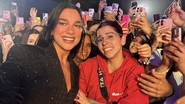 Dua Lipa interactúa con una fan durante su show en Chile, le dice que viene de Argentina y escuchen la respuesta del Estadio Nacional