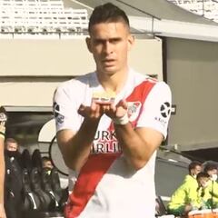 Así fue el gol de Santos Borré que dedicó a Colombia