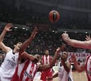 El Efes salva el primer match ball ante Olympiacos