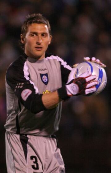 Muñoz en la portería de Huachipato, en el año 2006.