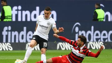 Rafael Santos Borré, delantero colombiano de Eintracht Frankfurt.