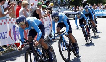 El equipo español Movistar Team.