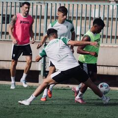 Dalisson y Alves alegran a Ania