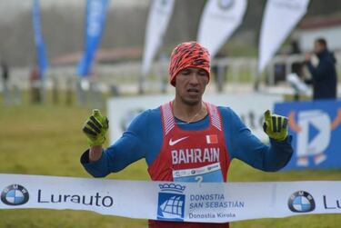 S¨¢nchez-Escribano y Chani vencen bajo la lluvia en Lasarte