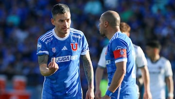 Futbol, Universidad de Chile vs Colo Colo.