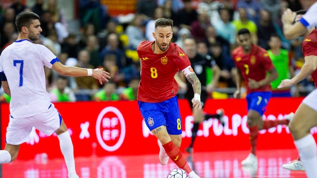 Cartagena disfruta con una España convincente