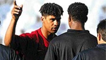 <b>RIJKAARD</B>. Su nuevo Barcelona tiene esta noche ante sí un encuentro más difícil de lo que aparenta.