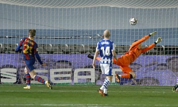 0-1. Frenkie De Jong marc¨® el primer gol.