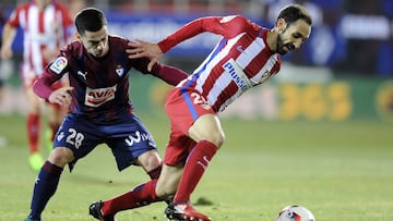 Juanfran frena la reacción del Eibar y el Atleti, a semifinales