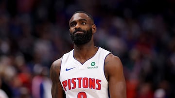 What did officials say about Knicks - Pistons?