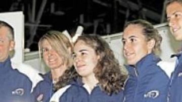 <b>LISTAS. </b>España, con su capitán Margets, jugará con Sánchez Lorenzo, Ruano, Medina y Marrero. Francia, dirigida por Forget, competirá con Dechy, Golovin, Loit y Bartoli.