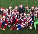 Las jugadoras del Atlético Féminas celebran la Navidad