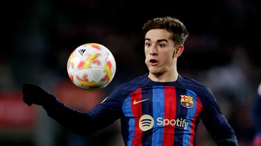 BARCELONA, SPAIN - JANUARY 25: Gavi of FC Barcelona during the Spanish Copa del Rey match between FC Barcelona v Real Sociedad at the Spotify Camp Nou on January 25, 2023 in Barcelona Spain (Photo by David S. Bustamante/Soccrates/Getty Images)