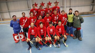 El equipo de Hockey sala SPV-Complutense, en un entrenamiento en Somontes
