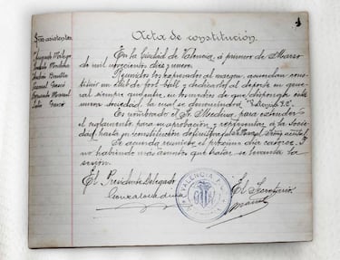 Valencia: un siglo después
y tras 46 días del viaje a Singapur