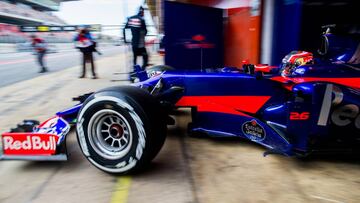 MONTMELO, SPAIN - MARCH 01:  Daniil Kvyat of Scuderia Toro Rosso and Russia during day three of Formula One winter testing at Circuit de Catalunya on March 1, 2017 in Montmelo, Spain.  (Photo by Peter Fox/Getty Images)