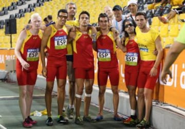 Equipo masculino de atletismo: Martin Parejo, Tim Stewart, Diego Sancho, 
Gerard Descarrega, Marcos Blanquiño y Joan Munar.