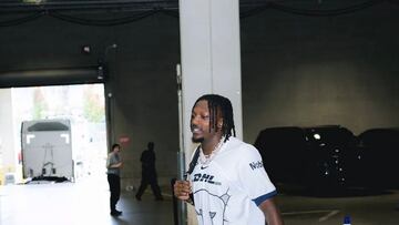 Tariq Woolen, el esquinero de los Seahawks que se declaró Puma
