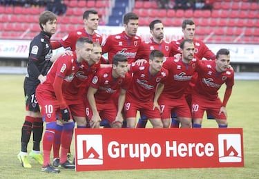 Aitor y Edgar, la revelaci¨®n de los porteros 'bajitos'