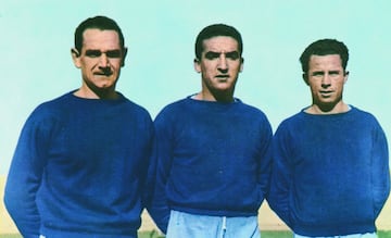 Imagen de la temporada 1939-1940. Gabilondo, Germán y Machín fue la tripleta motriz que llevó al Athletic de Aviación a sus dos primeros triunfos ligueros. Se les conocía como Los Tres Mosqueteros.