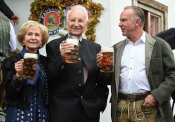 Rummenigge, Edmund Stoiber y Karin Stoiber.