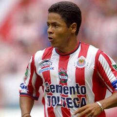 Mario Bueno, ex de Chivas y Tigres, arrestado por venta de drogas