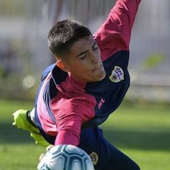 El Madrid se lleva a Mario,
el portero estrella del Rayo