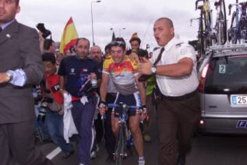 Mundial de Lisboa (Portugal) de 2001. Óscar Freire ganó la medalla de oro en ruta.