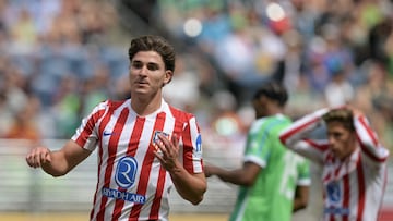 Juli¨¢n Alvarez durante el partido del Mundial de Clubes frente a Seattle Sounders.