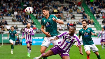 Davis Castro, en el partido del Racing de Ferrrol ante el Valladolid.