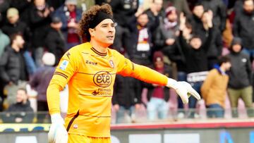 SALERNO, ITALY - FEBRUARY 26: Guillermo Ochoa of Salernitana in action during the Serie A match between Salernitana and AC Monza at Stadio Arechi on February 26, 2023 in Salerno, . (Photo by MB Media/Getty Images)