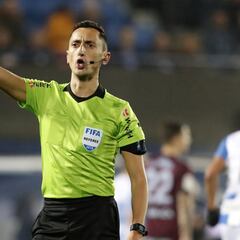 Sánchez Martínez, así es el árbitro del Clásico Barcelona - Real Madrid