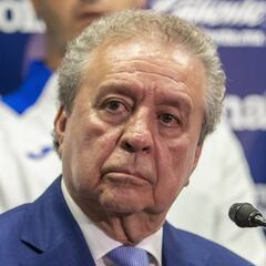 Víctor Garcés queda fuera de Cruz Azul tras resolución de tribunal