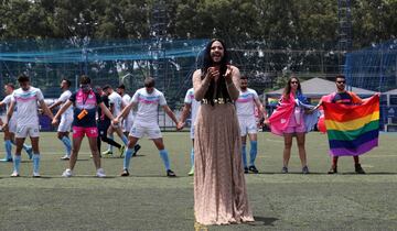 En la ciudad brasileña de São Paulo se ha celebrado la Champions LiGay, una competición donde todos sus integrantes son homosexuales y que tiene como objetivo final acabar con la discriminación en el fútbol. 