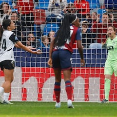 Enith, Browne y Martí resucitan al Valencia