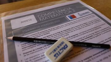 Tiene 18 años, lo diagnosticaron con TEA y logró ser puntaje nacional en la PAES: sueña con trabajar en la NASA