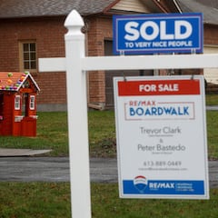 When will home prices go down in the US? This is what the experts say