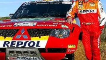 <b>OBJETIVO, GANAR. </b>Nani Roma con el coche con el que competirá en el Lisboa-Dakar.