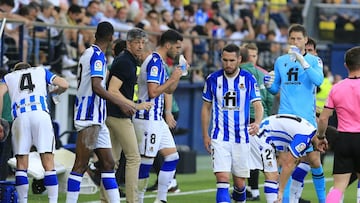 Imanol Alguacil con sus hombres en Villarreal.