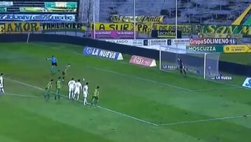 ¡Fue figura! Gabriel Arias tapó un penal en triunfo de Racing