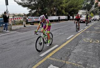 Bardiani y Alpecin-Fenix cierran sus equipos para el Giro